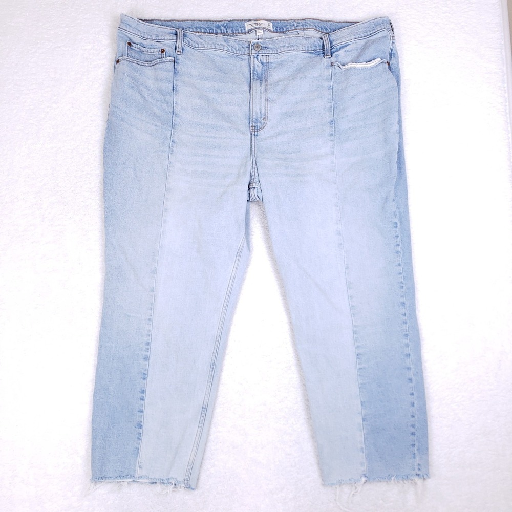 Abercrombie & Fitch Curve Love Ultra High Rise Ankle Straight Jeans 37x24